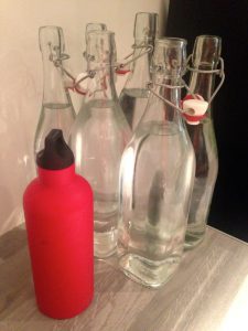 bouteilles eau verre